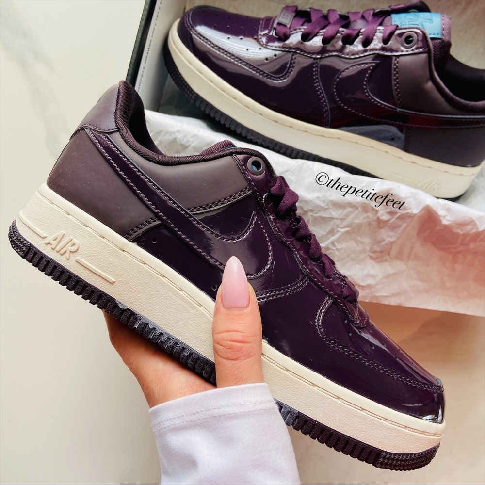 NWT Nike Air Force 1 premium - Picture 1 of 8